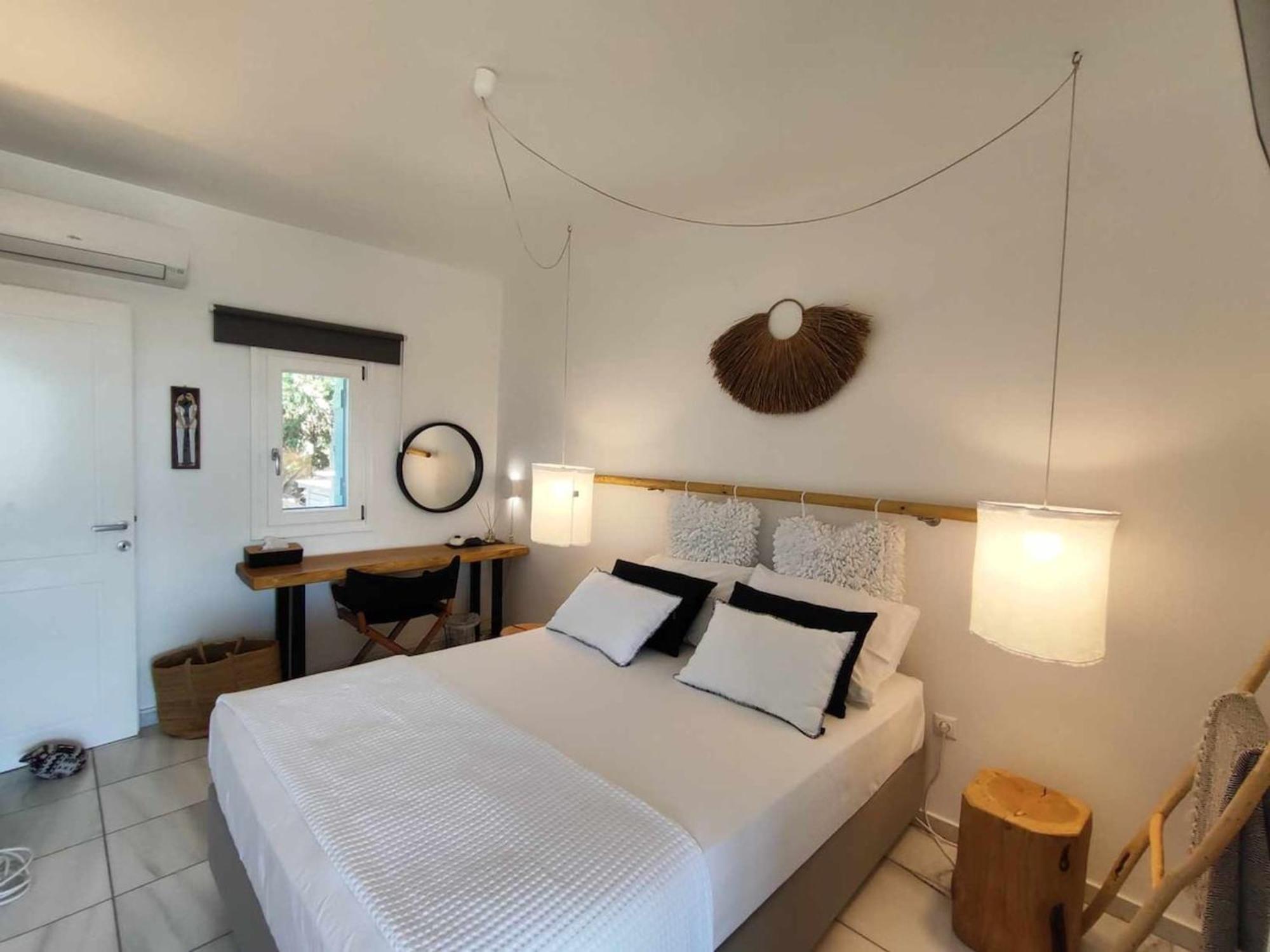 Island Magic - Seaview Villa With Jacuzzi Pool Ambelas Eksteriør bilde